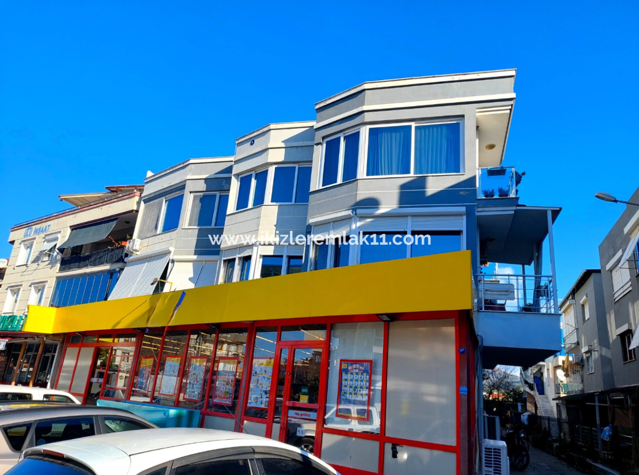 3 1 Mezzanine 110 M² Flat For Sale In The Center Of Seferihisar Ürkmez