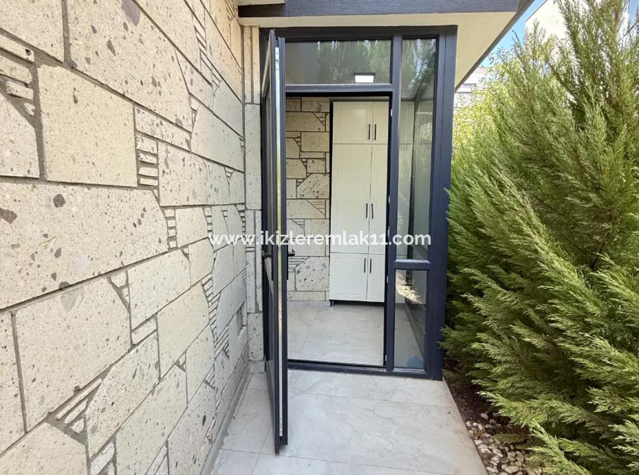 Luxury 3 1 Duplex Villa For Sale In The Center Of Seferihisar Ürkmez