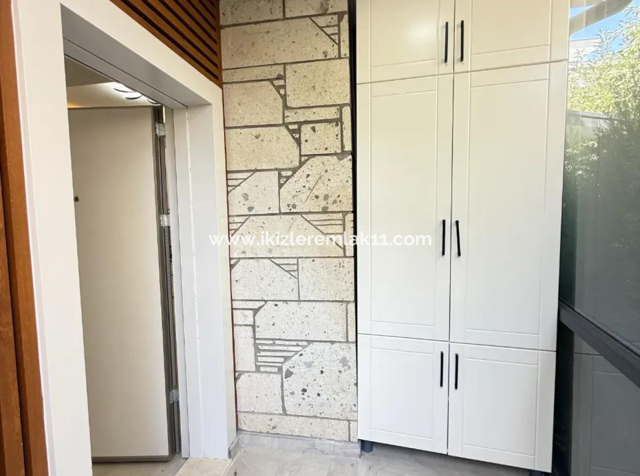 Luxury 3 1 Duplex Villa For Sale In The Center Of Seferihisar Ürkmez