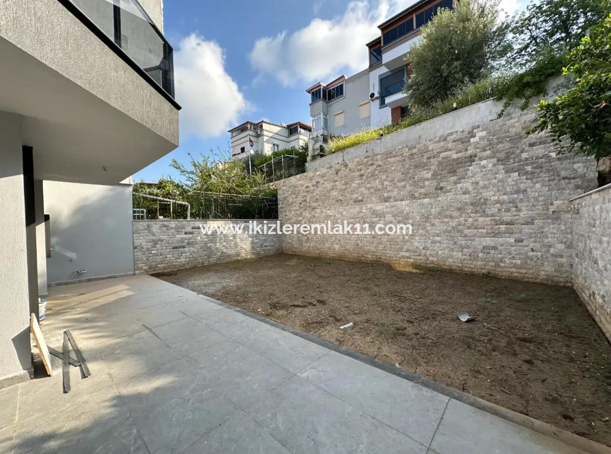 Luxury 3 1 Duplex Villa For Sale In The Center Of Seferihisar Ürkmez