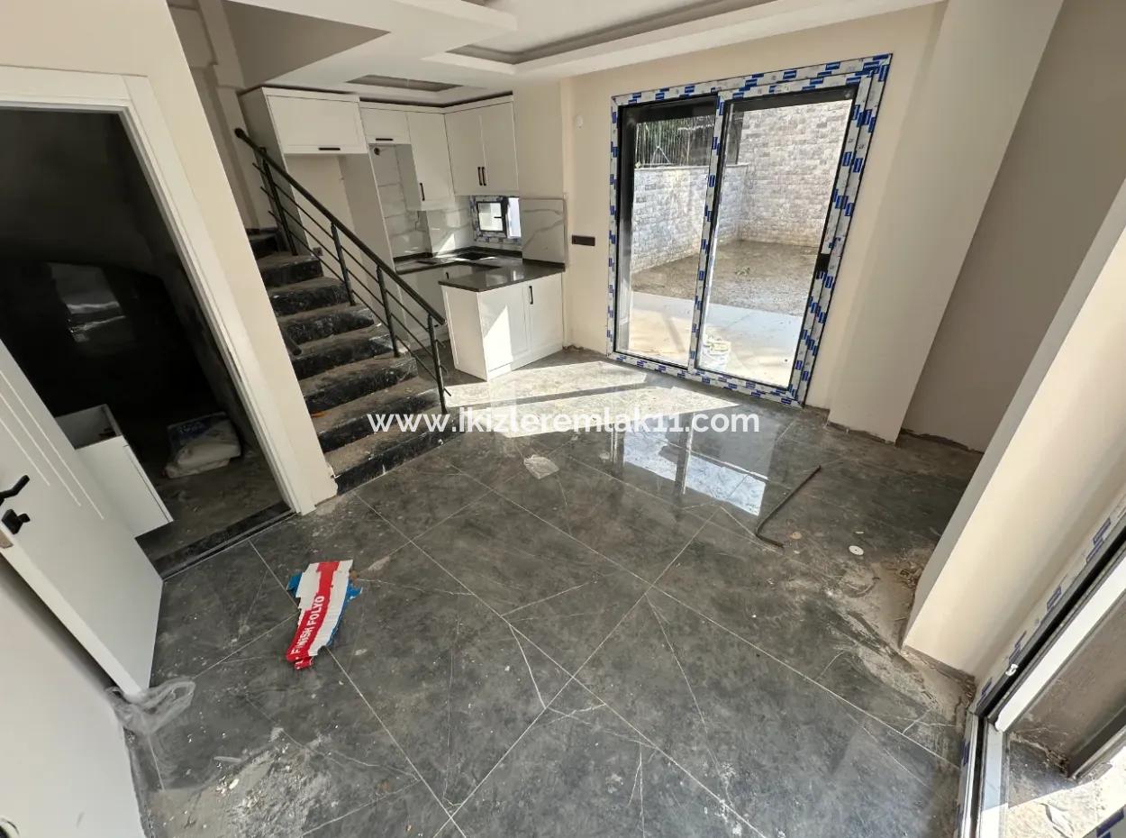 Luxury 3 1 Duplex Villa For Sale In The Center Of Seferihisar Ürkmez