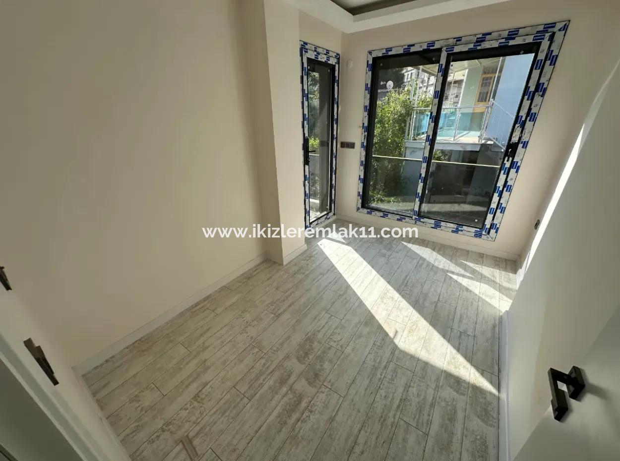 Luxury 3 1 Duplex Villa For Sale In The Center Of Seferihisar Ürkmez