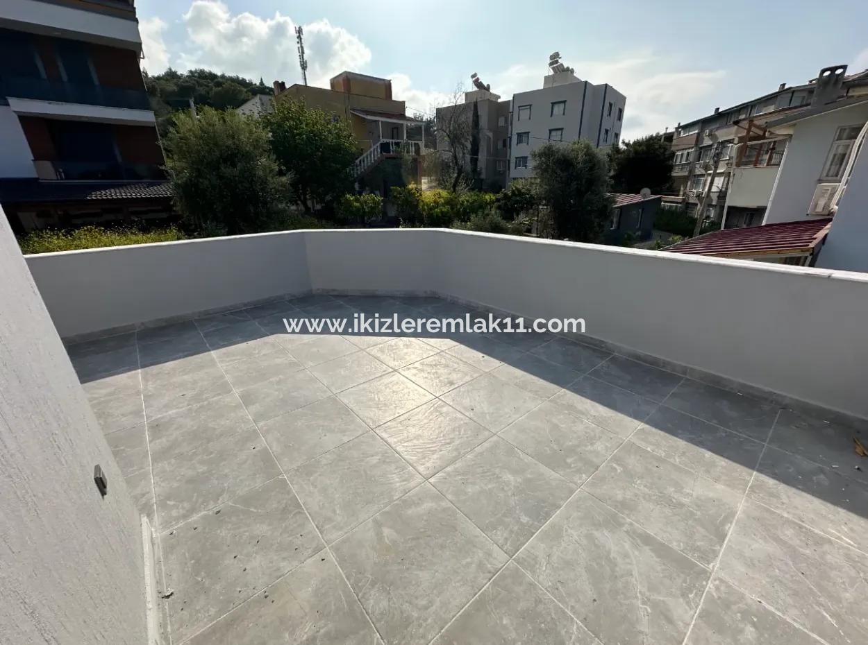 Luxury 3 1 Duplex Villa For Sale In The Center Of Seferihisar Ürkmez