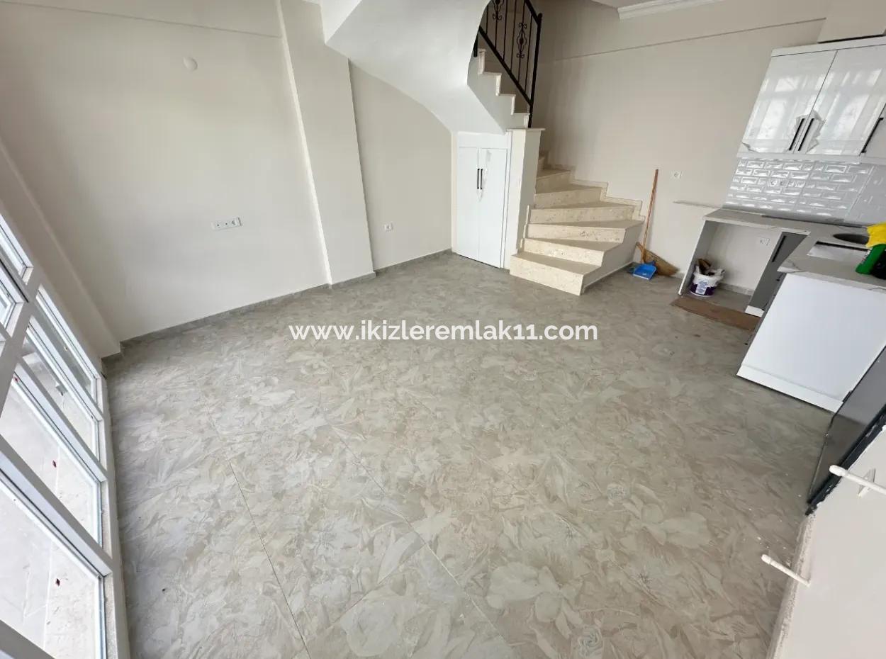 2 1 Villa With Zero Garden For Sale In Seferihisar Doganbeypayamli