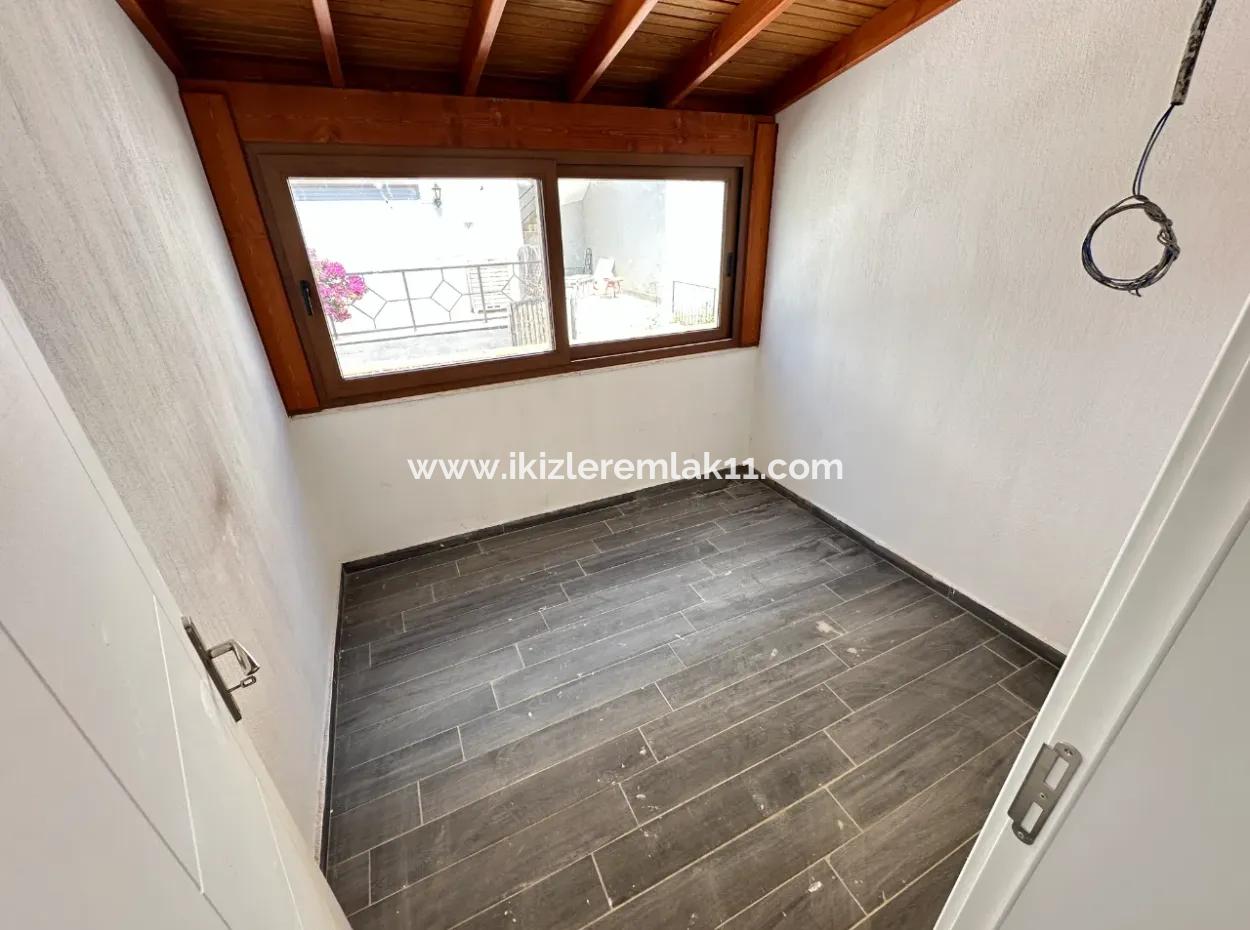 2 1 Villa With Zero Garden For Sale In Seferihisar Doganbeypayamli