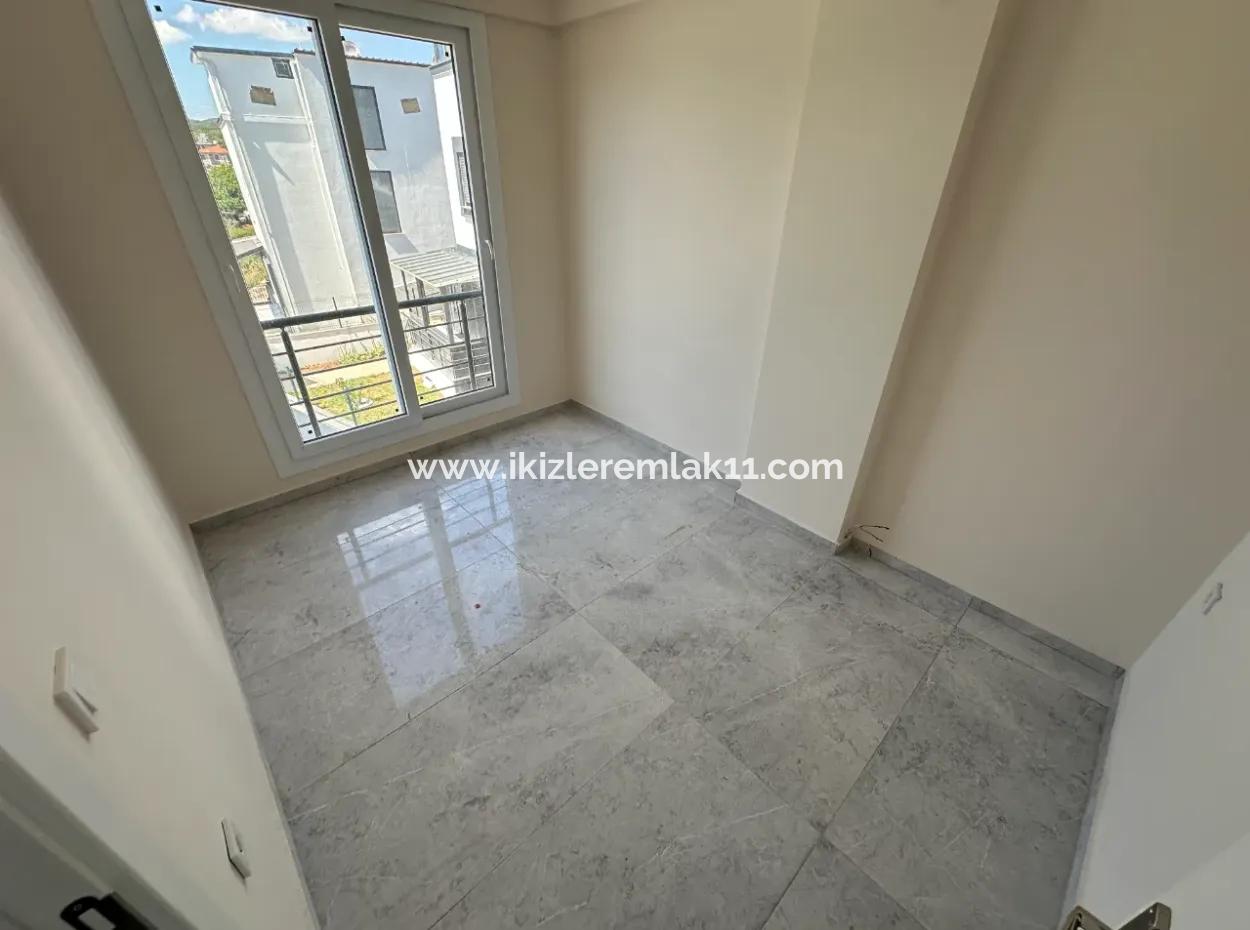 2 1 Villa With Zero Garden For Sale In Seferihisar Doganbeypayamli