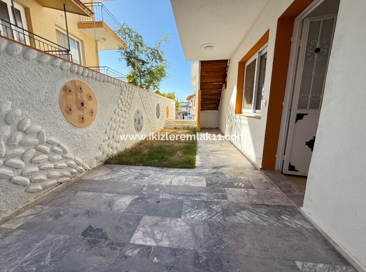 2 1 Garden Floor Free Flat For Sale In Seferihisar Ürkmez