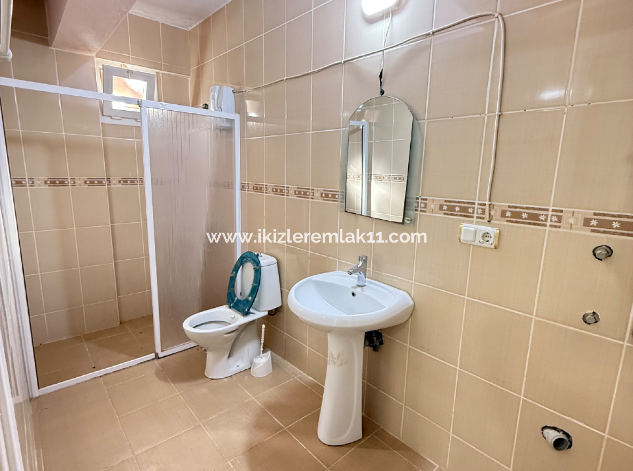 2 1 Garden Floor Free Flat For Sale In Seferihisar Ürkmez