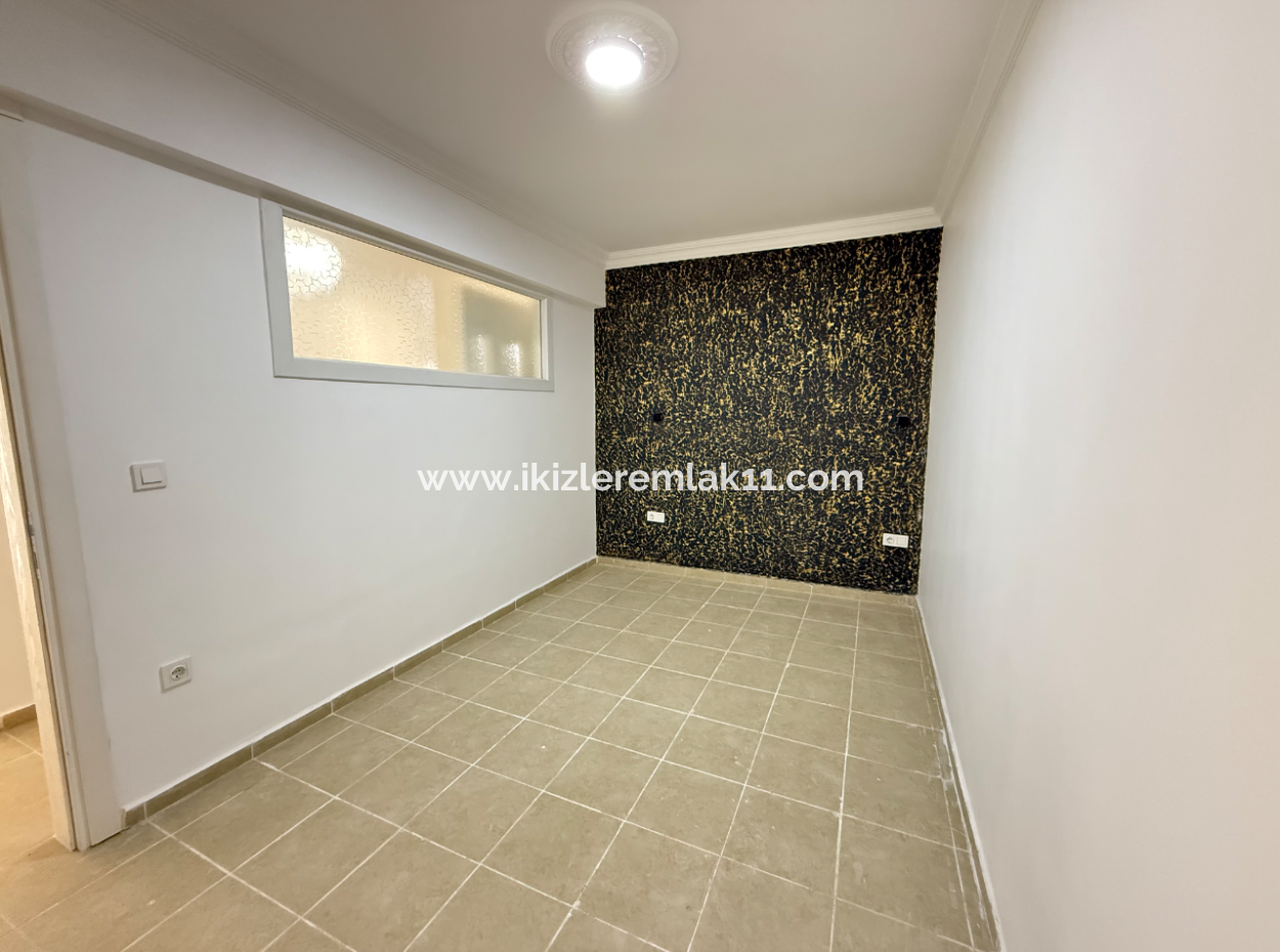 2 1 Garden Floor Free Flat For Sale In Seferihisar Ürkmez