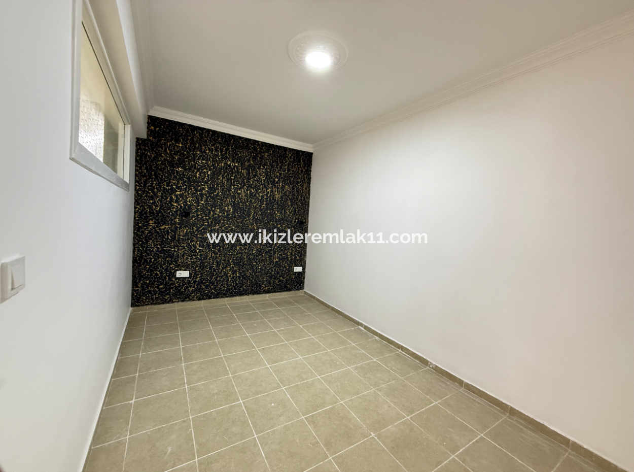 2 1 Garden Floor Free Flat For Sale In Seferihisar Ürkmez
