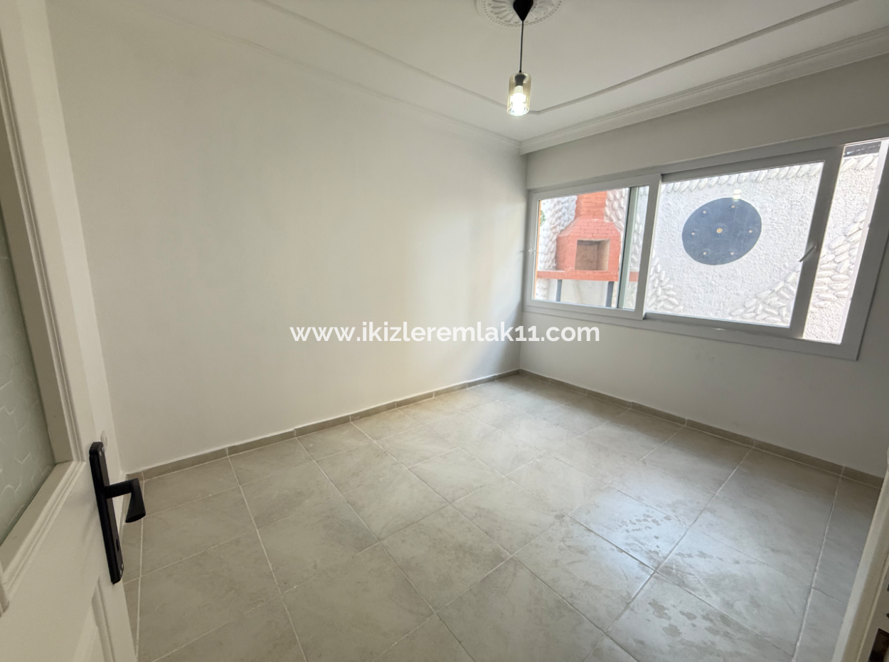 2 1 Garden Floor Free Flat For Sale In Seferihisar Ürkmez