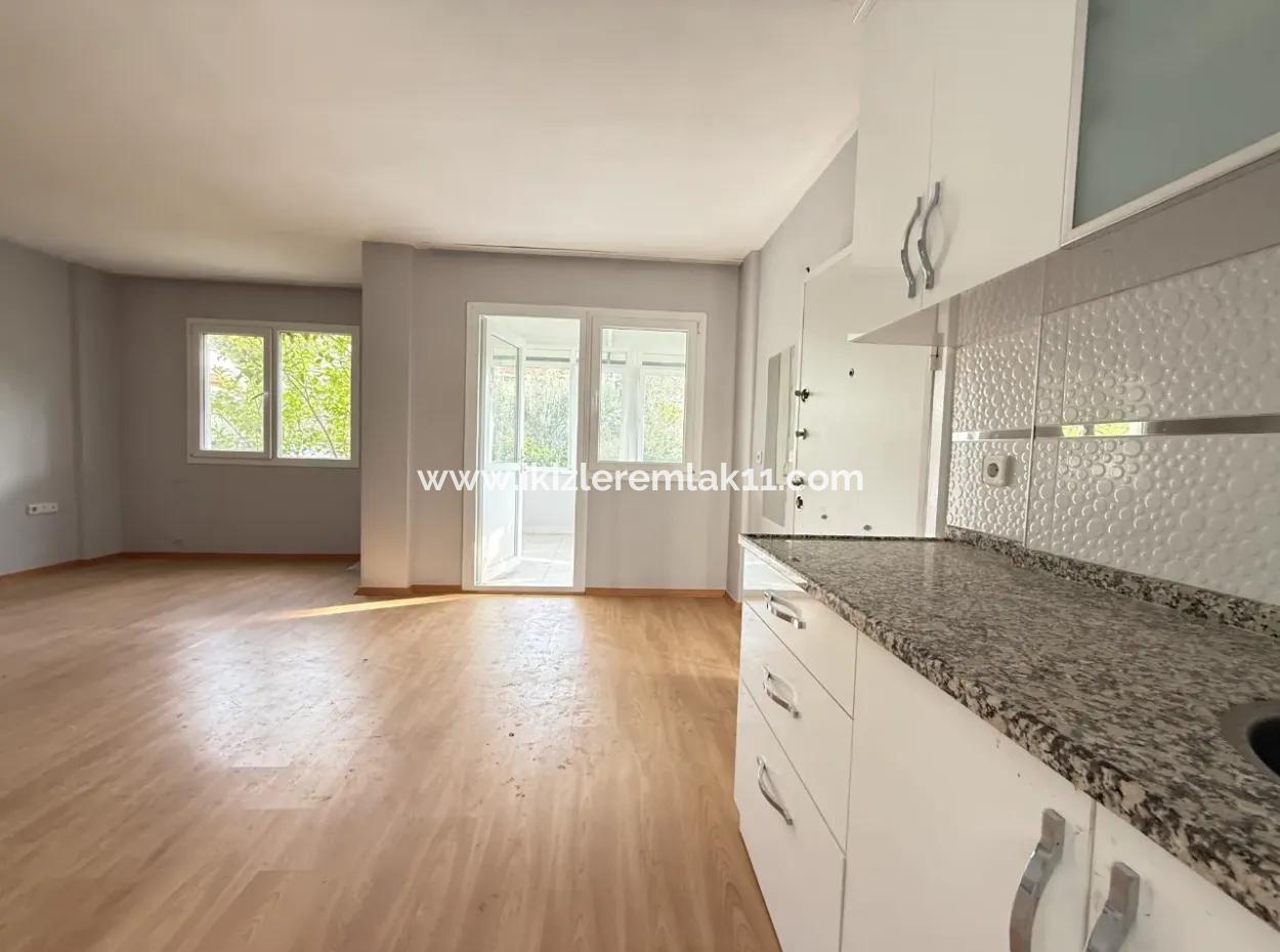 4 1 Villa With Large Garden For Sale In Seferihisar Doğanbey Center