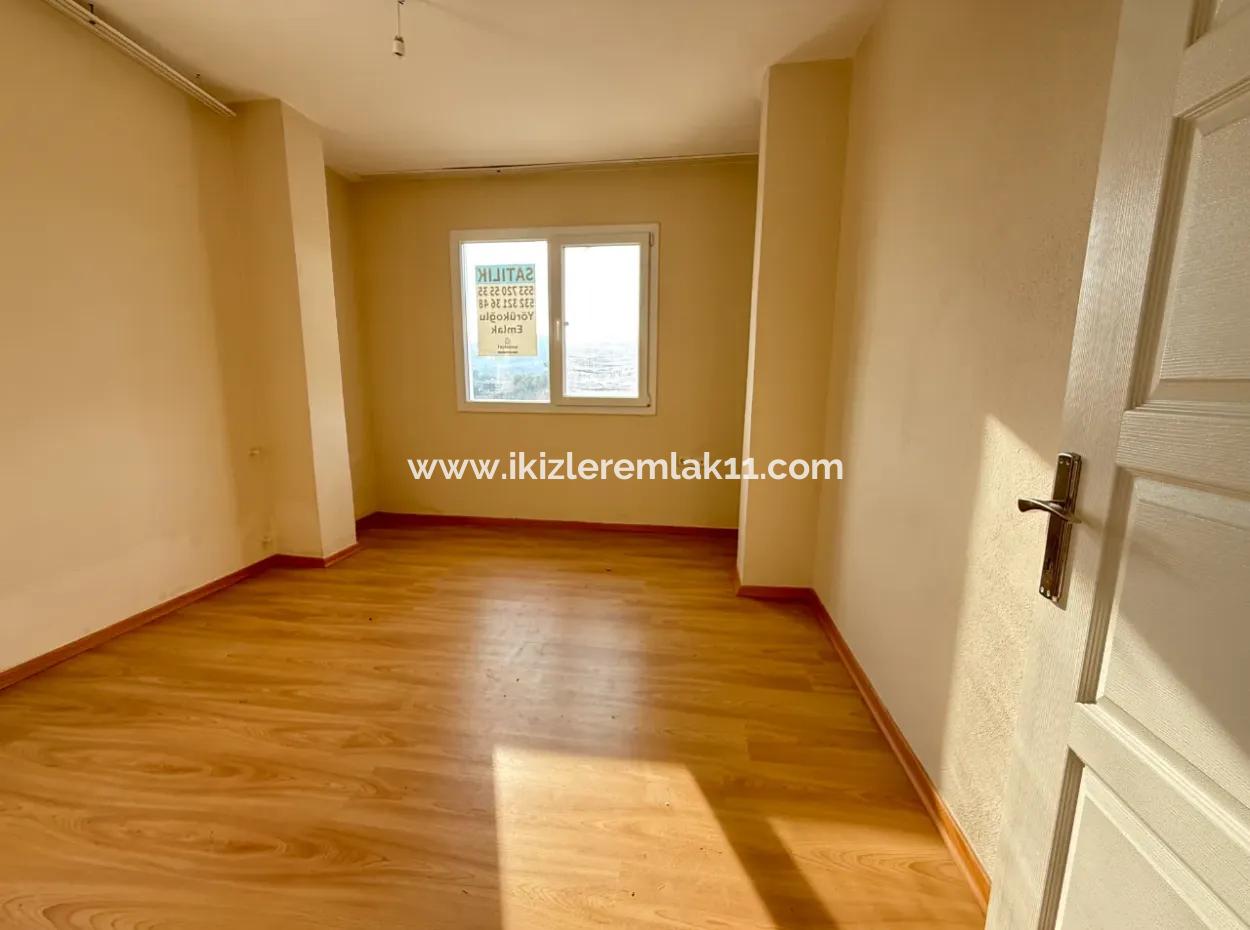 4 1 Villa With Large Garden For Sale In Seferihisar Doğanbey Center