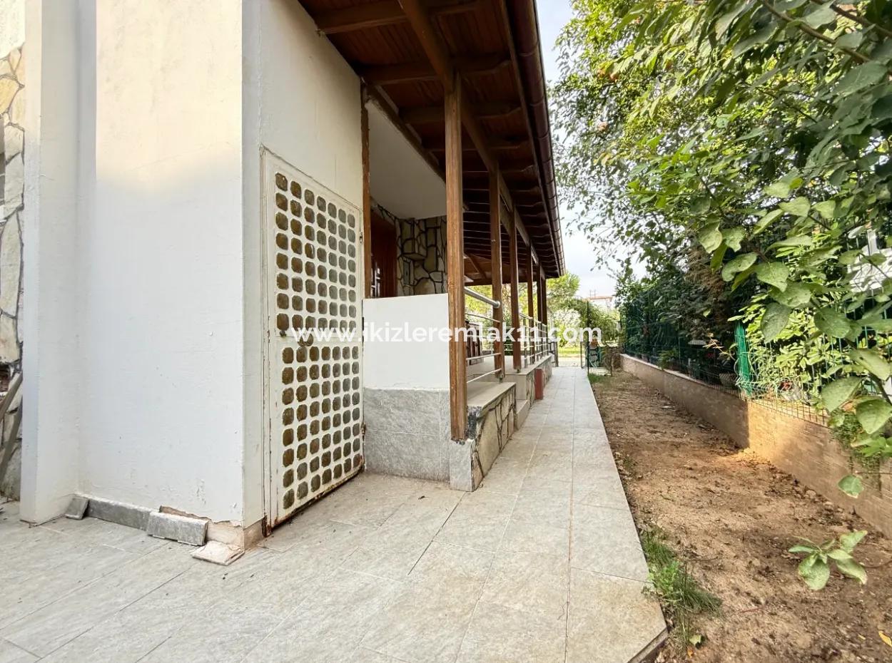 3 1 Villa With Large Garden For Sale In Seferihisar Doğanbey Center