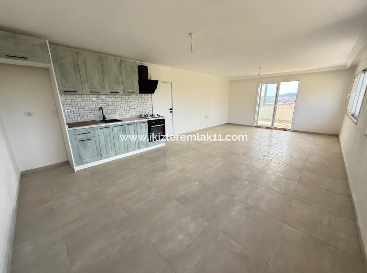 Share 3 2 New Apartments With Elevator Duplex For Sale In The Center Of Kazan Seferihisar Ürkmez