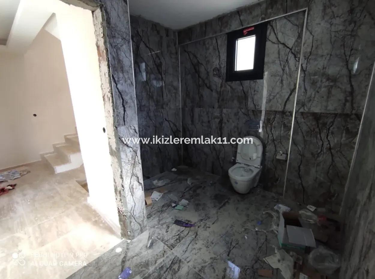 100 M, Two Detached Villas For Sale By Sea In Seferýsar Ürkmez