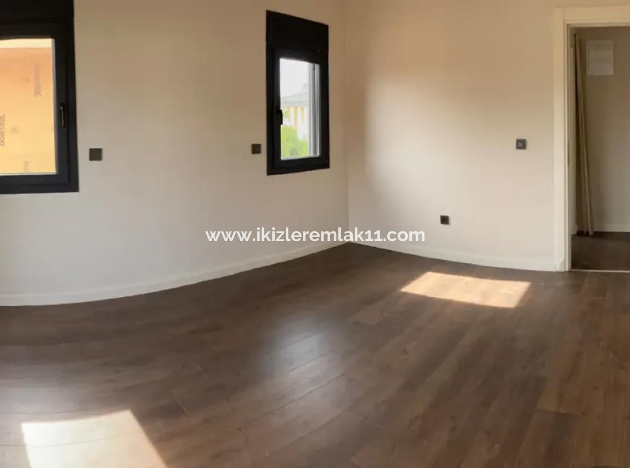 Seferisar Doganbey For Sale, Steel Construction, 3 1 Villa