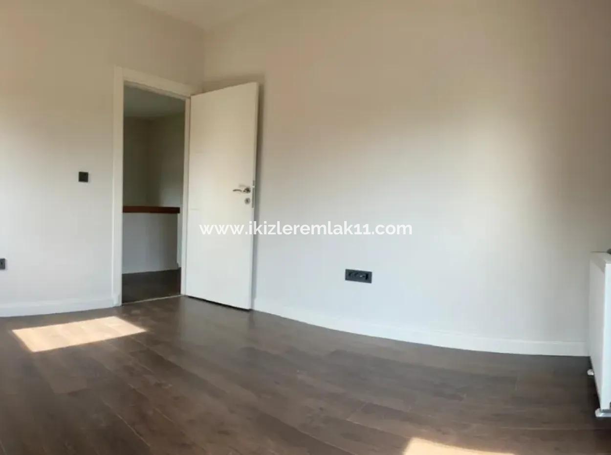 Seferisar Doganbey For Sale, Steel Construction, 3 1 Villa