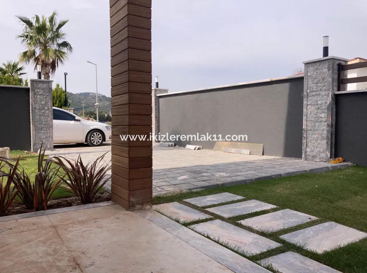 Seferisar Doganbey For Sale, Steel Construction, 3 1 Villa