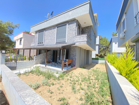 3 In 1 Duplex With Large Garden For Sale In Payamlı Village, Doganbey, Seferihisar