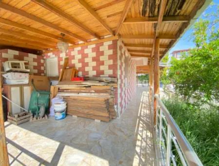 3 1 Summer House For Sale With Large Garden In Doganbey, Seferihisar
