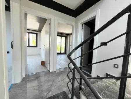 Single Detached 3 1 Parent Villa In A Garden Of 390 M2 For Sale In Doganbey, Seferihisar