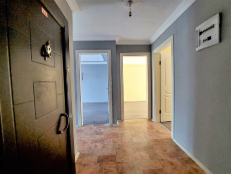 3 1 Mezzanine 110 M² Flat For Sale In The Center Of Seferihisar Ürkmez