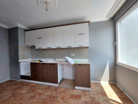 3 1 Mezzanine 110 M² Flat For Sale In The Center Of Seferihisar Ürkmez