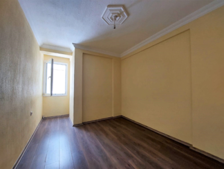 3 1 Mezzanine 110 M² Flat For Sale In The Center Of Seferihisar Ürkmez