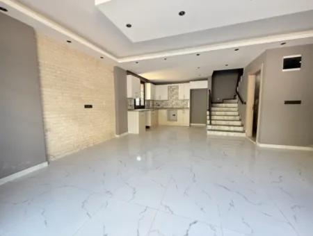 3 1 Villas With Zero Large Garden For Sale In Seferihisar Ürkmez