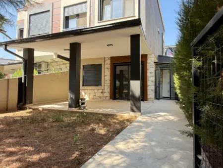 Luxury 3 1 Duplex Villa For Sale In The Center Of Seferihisar Ürkmez