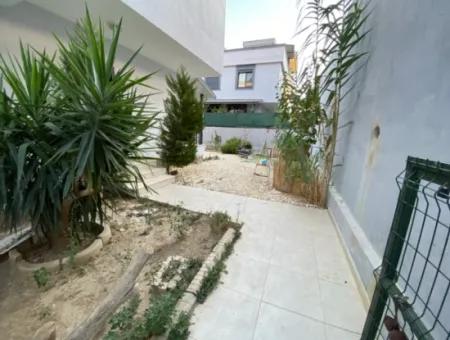 3 1 Garden Villa For Sale At An Affordable Price In Seferihisar Ürkmez