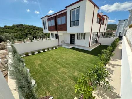 2 1 Villa With Zero Garden For Sale In Seferihisar Doganbeypayamli