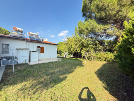Seferihisar Doğanbey Single Storey Detached On The Sea Side 2 1 240 Meters² Summer House In A Garden