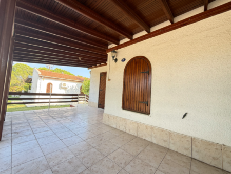 Seferihisar Doğanbey Single Storey Detached On The Sea Side 2 1 240 Meters² Summer House In A Garden