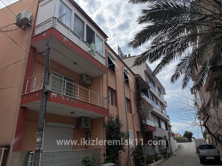Для продажи Квартира 2+1 в Mersin Alanı Seferihisar Ürkmez - 90 m²