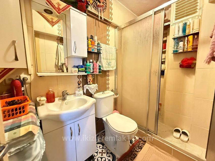 Продается Квартира 2+1 В Центре Сеферихисар-Юркмез, 80М2, 200М От Моря.