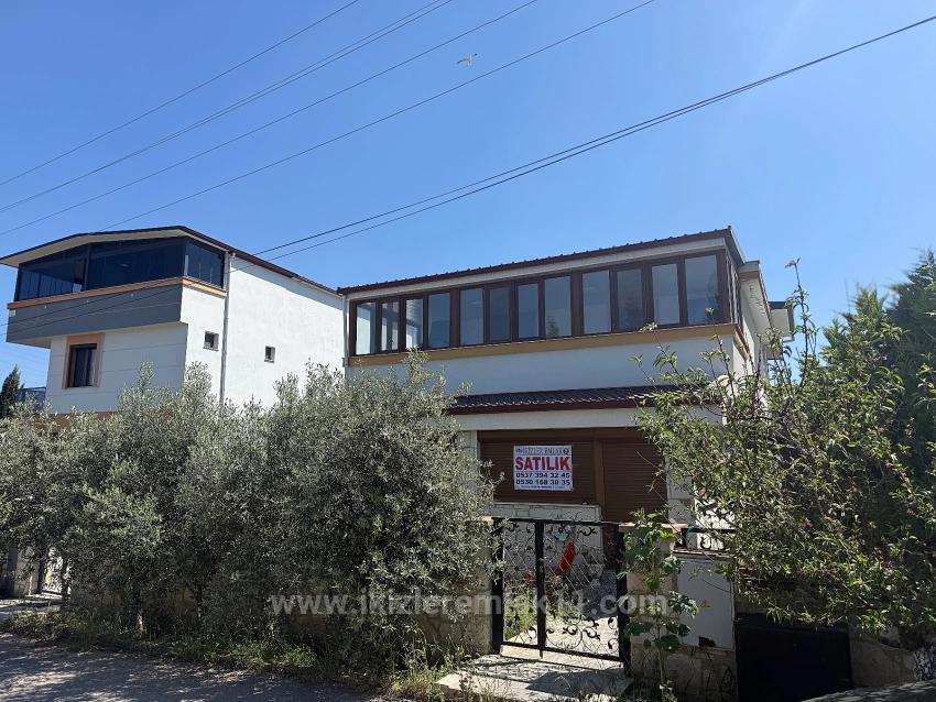 Продается Полностью Меблированная Вилла 2+1 С Садом В Доганбее, Сеферихисар.