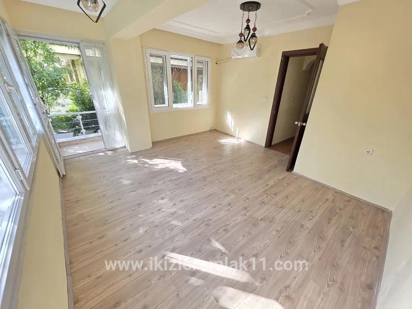 Для продажи Квартира 2+1 в Gümüldür Fevzi Çakmak Menderes Gümüldür - 90 m²