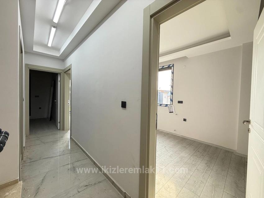 Отдельная Вилла 3+1 С Садом На Продажу В Центре Сеферихисар Доганбей