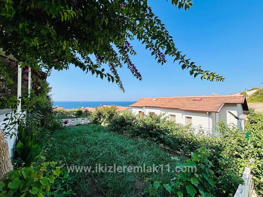 Для продажи Летний 3+1 в Atatürk Seferihisar Doğanbey - 150 m²