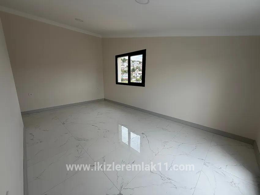 Для продажи Вилла 3+1 в Gümüldür Cumhuriyet Menderes Gümüldür - 180 m²