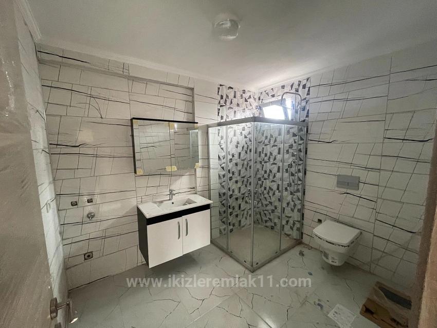 Для продажи Вилла 3+1 в Cumhuriyet Seferihisar Doğanbey - 175 m²