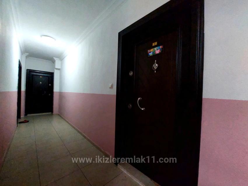 Квартира 2+1 На Среднем Этаже На Продажу В Центре Сеферихисар-Юркмез