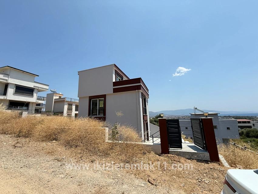 Для продажи Вилла 3+1 в Atatürk Seferihisar Doğanbey - 170 m²