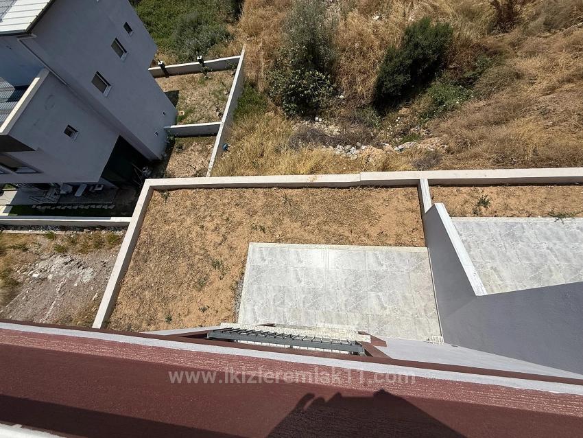 Вилла 3+1 С Видом На Море И Отдельным Садом На Продажу В Сеферихисаре Доганбей