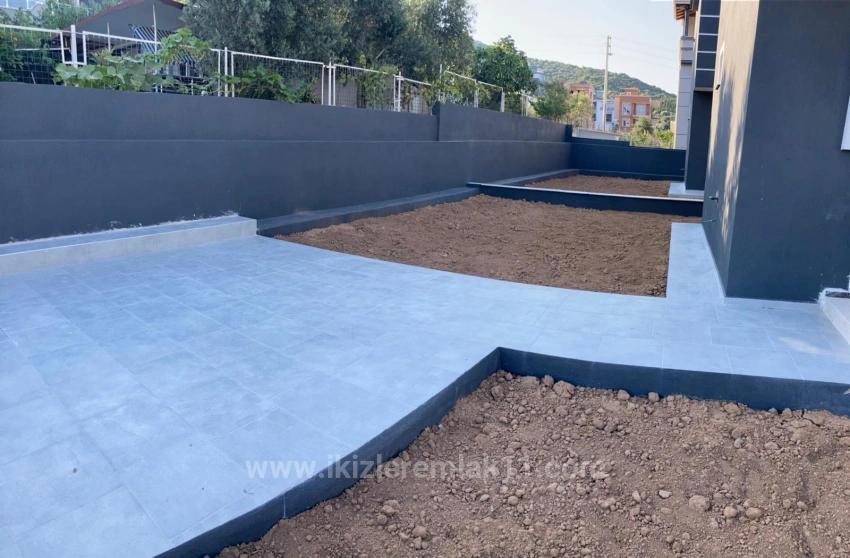 Полностью Отдельная Роскошная Вилла 3+1 На Продажу В Районе Сеферихисар-Доганбей