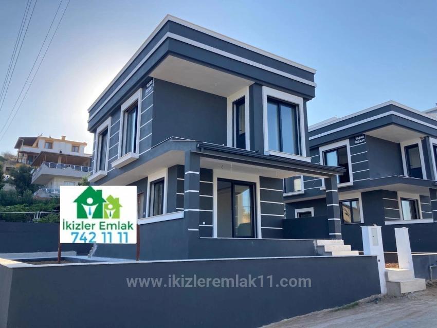 Полностью Отдельная Роскошная Вилла 3+1 На Продажу В Районе Сеферихисар-Доганбей