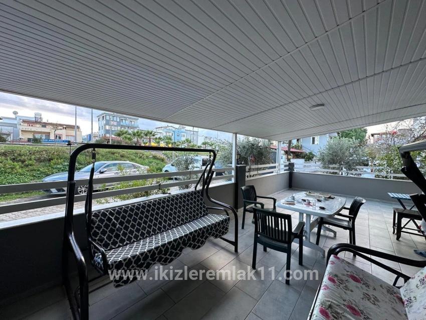 Для продажи Квартира 2+1 в Cumhuriyet Seferihisar Doğanbey - 110 m²