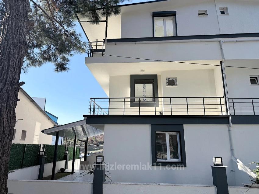 Для продажи Летний 2+1 в Payamlı Seferihisar Doğanbey - 145 m²